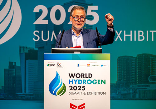China's Leadership in Low-Carbon Hydrogen Emerges as Europe Struggles with Regulations